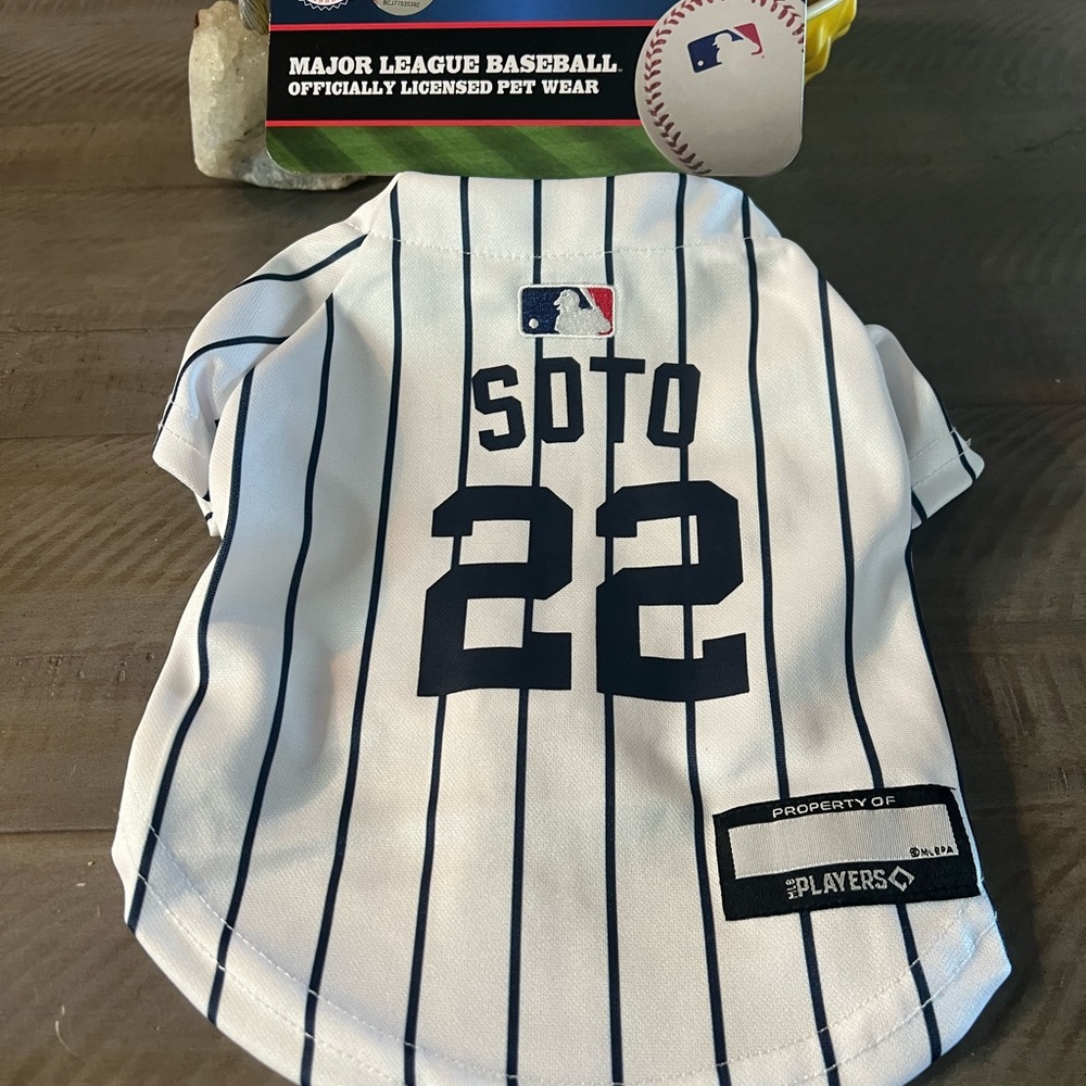 Pets First MLB White and Blue  Pet Jersey Small 9”-12” Girth 13”-15” Brand New